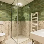 Modern Luxury 6 Pax Apartamento